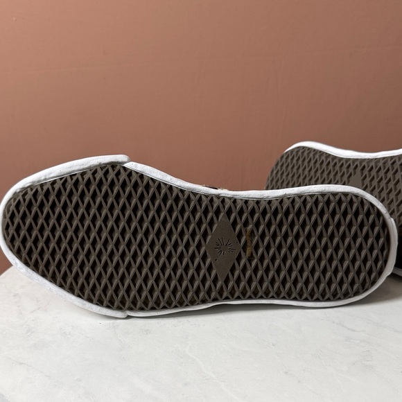 Low top calf hair Sneakers with Dalmatian print - Picture 9 of 14